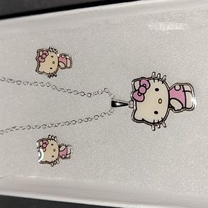 Hello Kitty Necklace Set